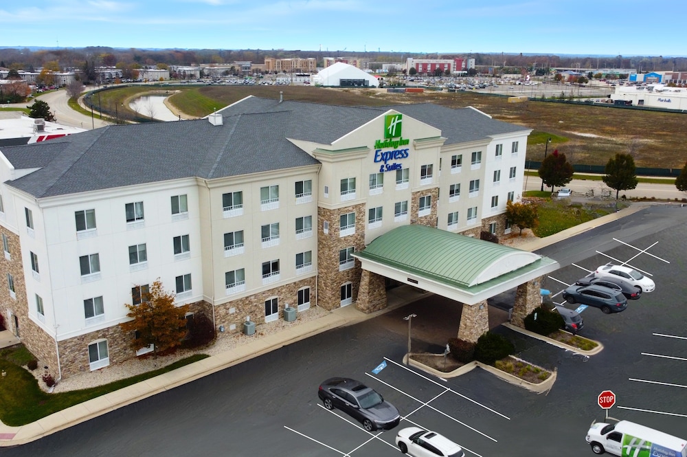 Holiday Inn Express & Suites Waukegan by IHG — hotel in Waukegan