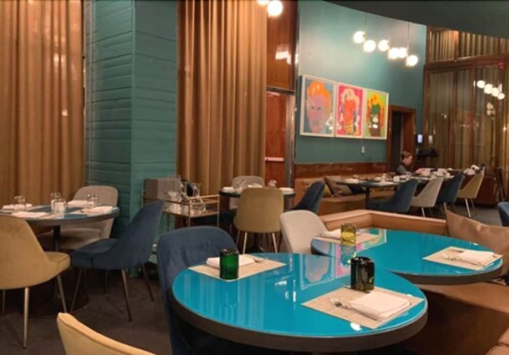 Hotel Hugo - photo 27