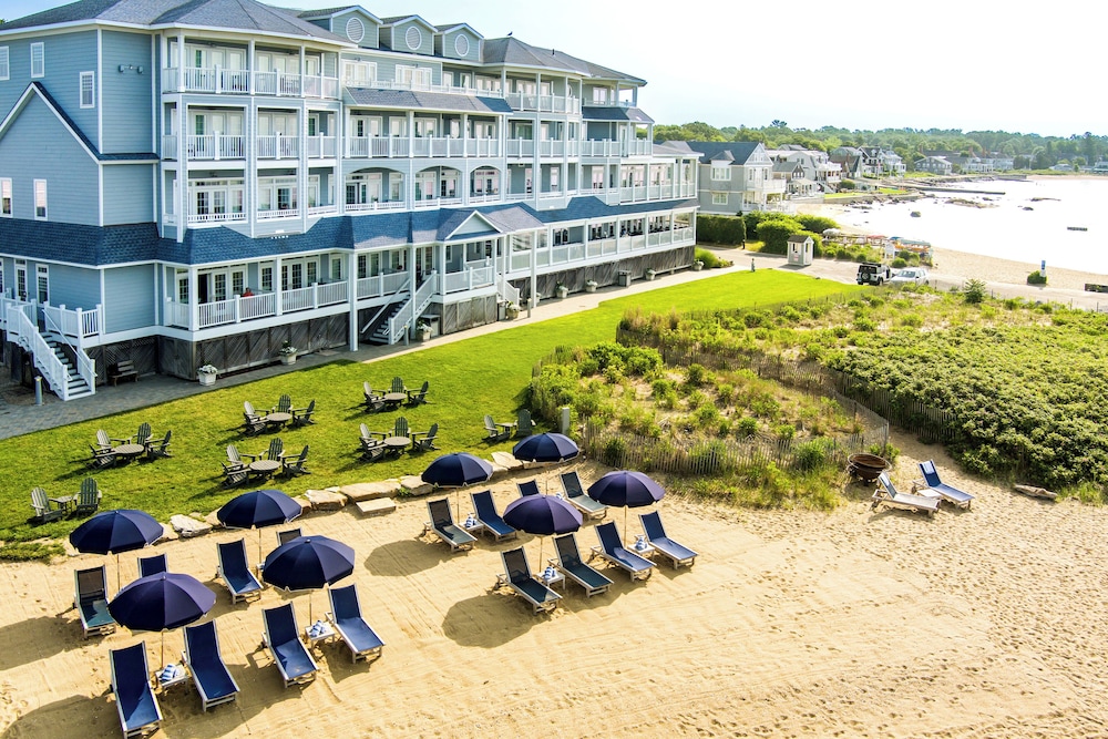 Madison Beach Hotel - photo 86