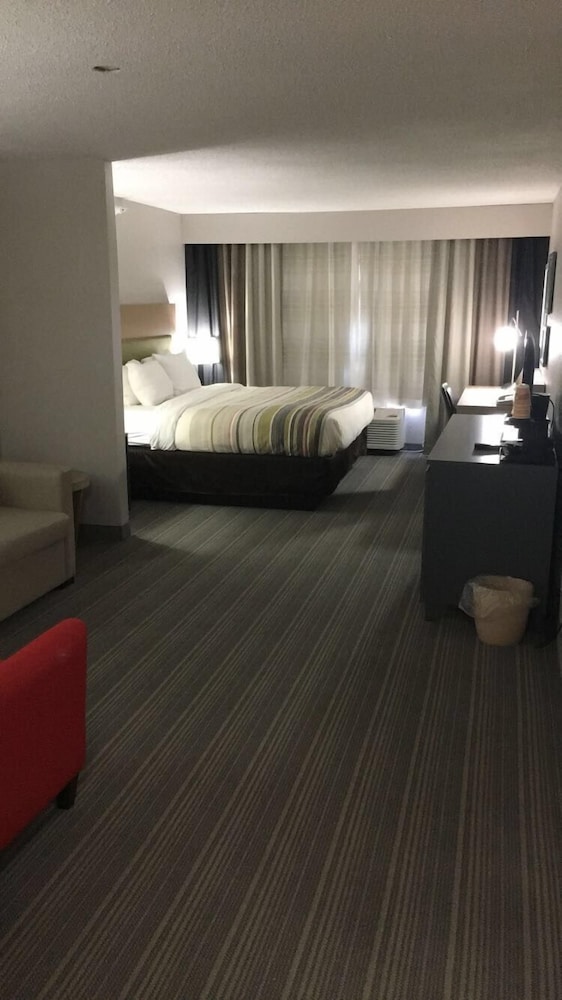 Country Inn & Suites by Radisson Indianapolis South IN - photo 11