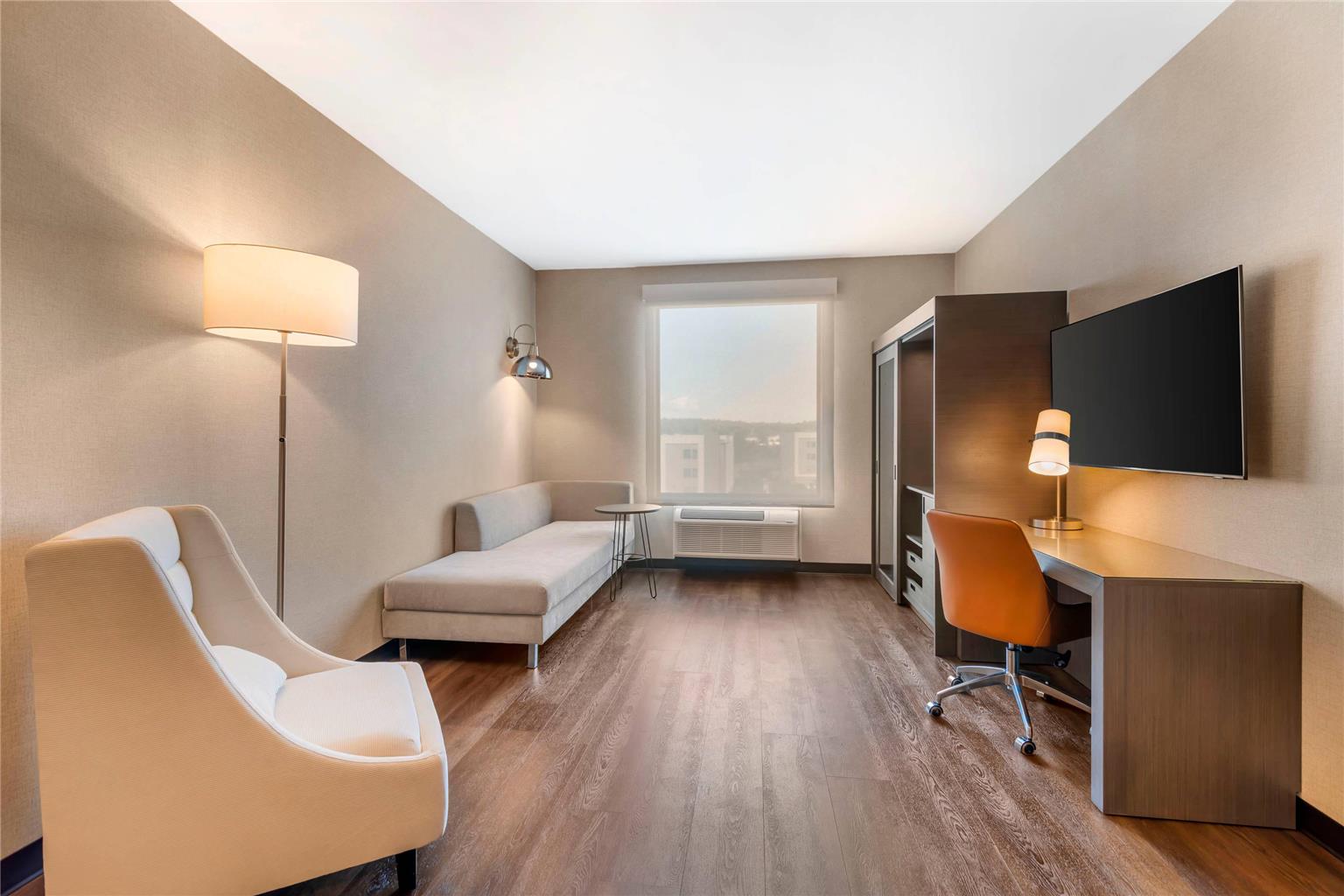 Cambria Hotel & Suites Plymouth - photo 48