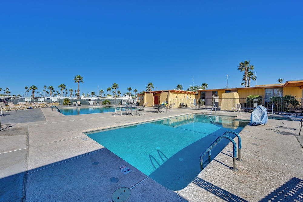 Cozy Yuma Vacation Rental w Resort Amenities - photo 2