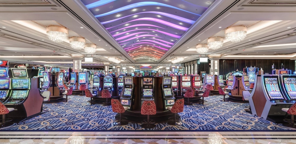 The Palazzo Prestige Club Lounge - photo 33