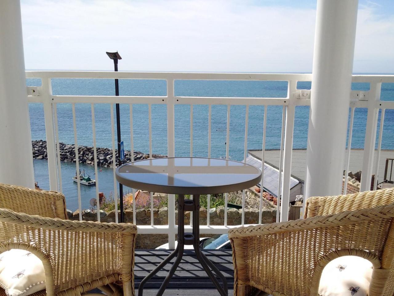 2 Bed in Ventnor 75730 — 4-Star Luxury Hotel in Ventnor, United Kingdom