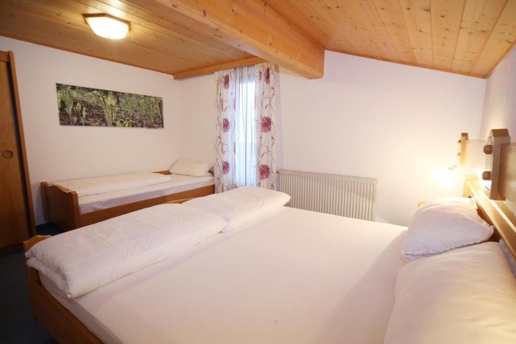 Fruhstuckspension Jagdhof — Obertilliach
