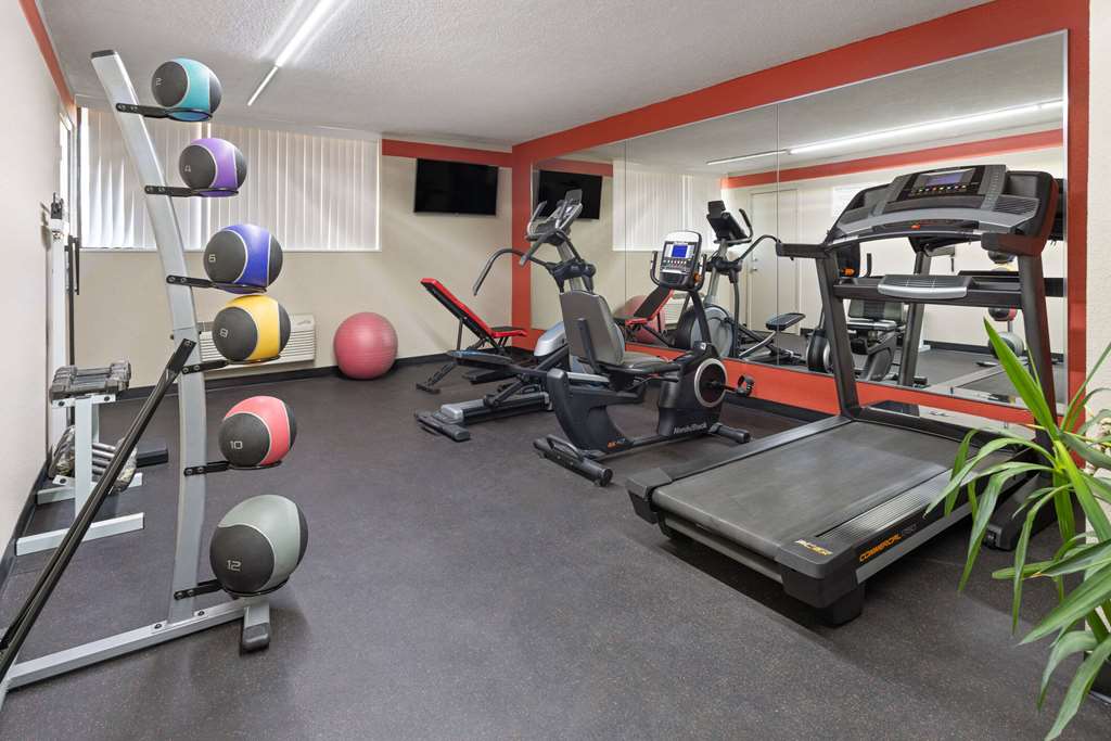 Ramada by Wyndham Parsippany - photo 12