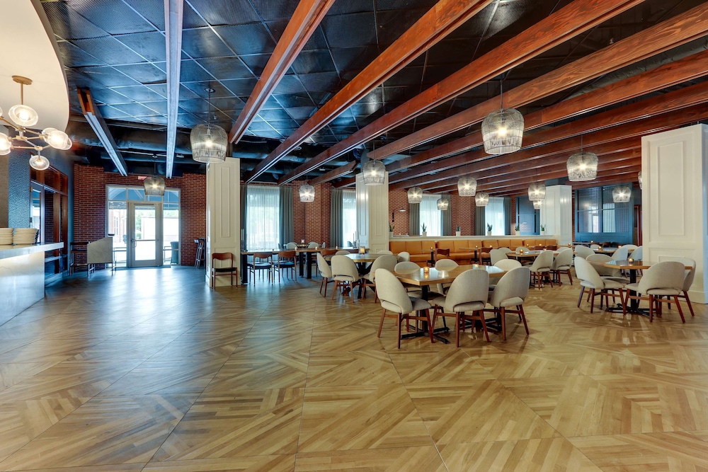 The Chattanoogan Hotel Curio Collection by Hilton - photo 56