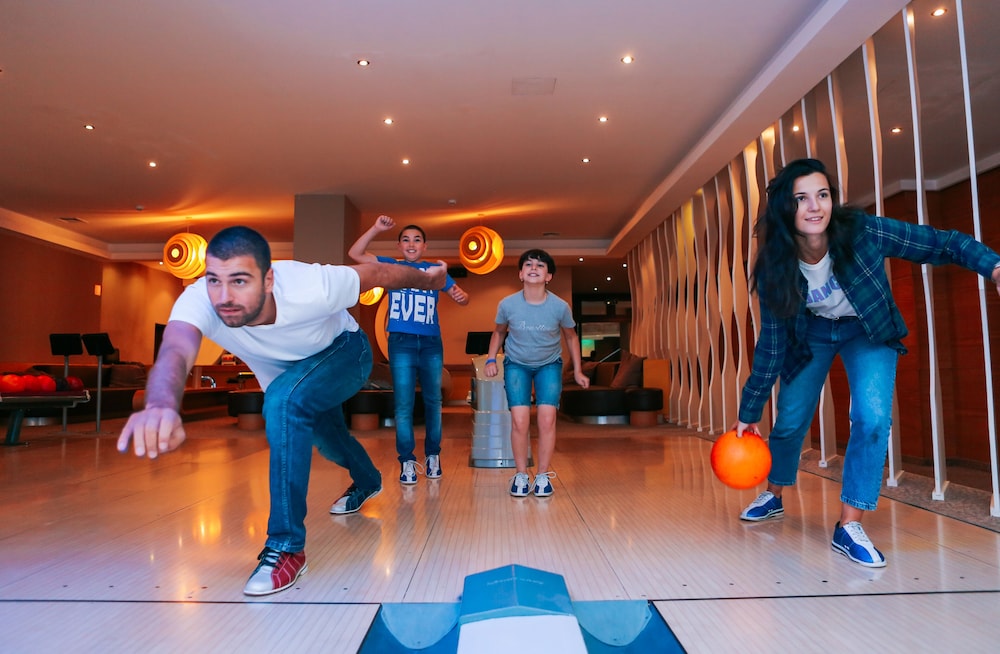 Bowling