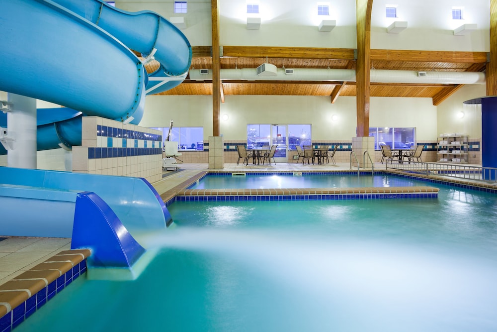 Holiday Inn Express & Suites Aberdeen by IHG - photo 18