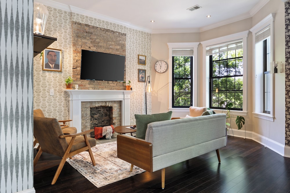 Wrigleyville Suites - photo 29