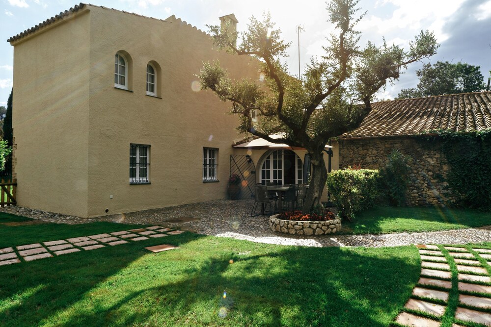 Masos Can Sot — hotel in Pont De Molins
