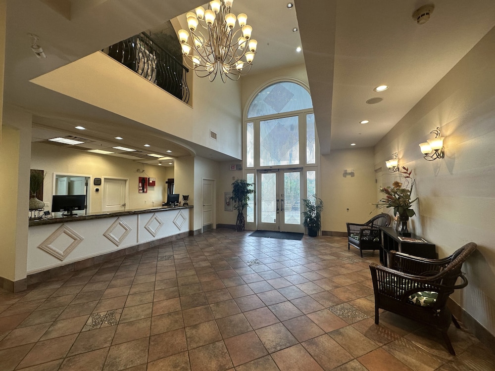 Tahitian Inn - photo 3