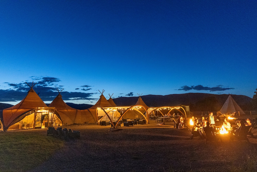 Under Canvas North Yellowstone - photo 6