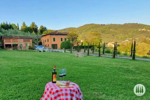 Casa Cipressino — 4-Star Luxury Hotel in Pescia, Italy