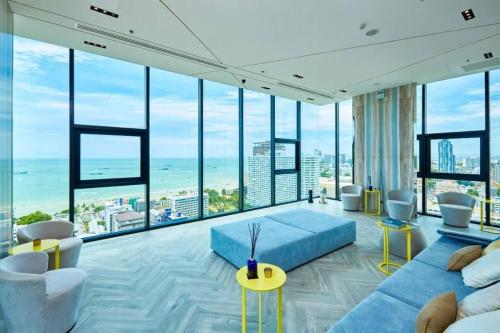 Sea View 2 Bed Room Condo @ Central Pattaya — 4-Star Luxury Hotel in Pattaya, Thailand