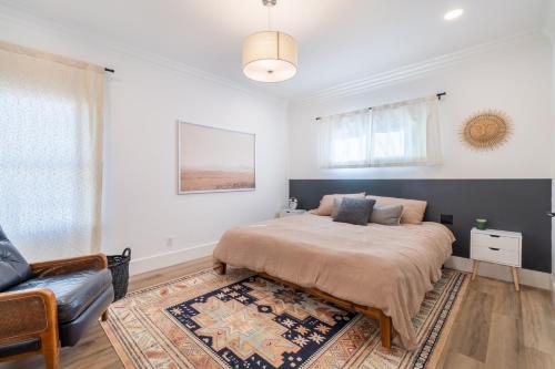 Plush 2 bed apt in Riverside Heights