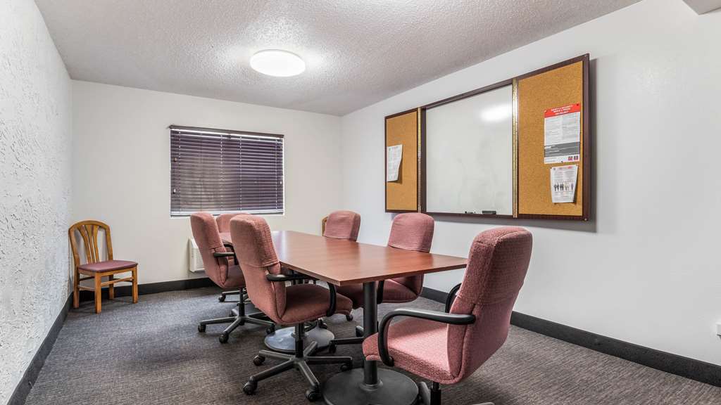Motel 6 Elk Grove Village IL - photo 21