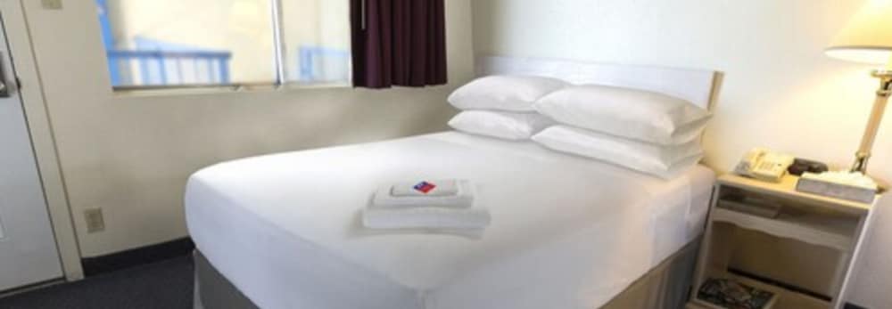 Americas Best Value Inn Smithfield - photo 29