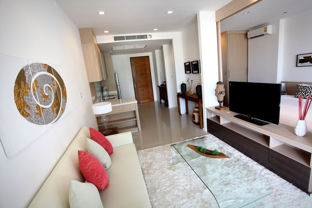 The Oriental Beach Resort — Klaeng — photo 3