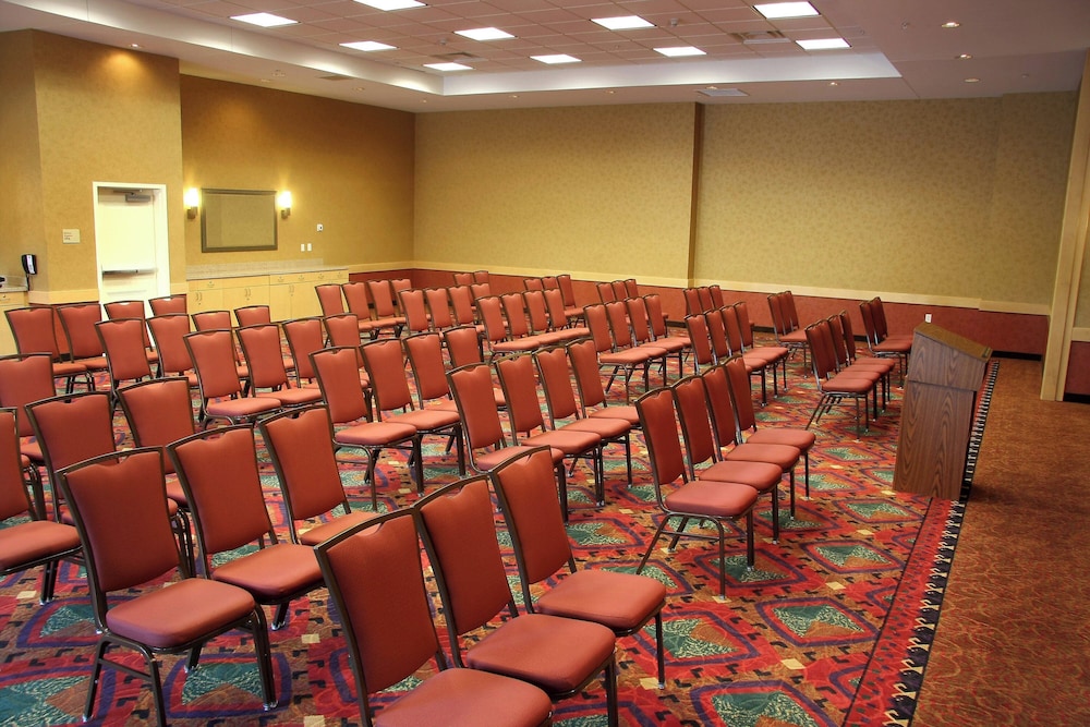 TownePlace Suites by Marriott Farmington - photo 25