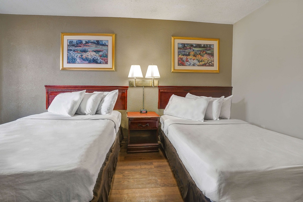 Motel 6 Lester PA Philadelphia Airport - photo 11