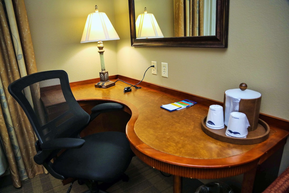 Hampton Inn & Suites McComb - photo 28