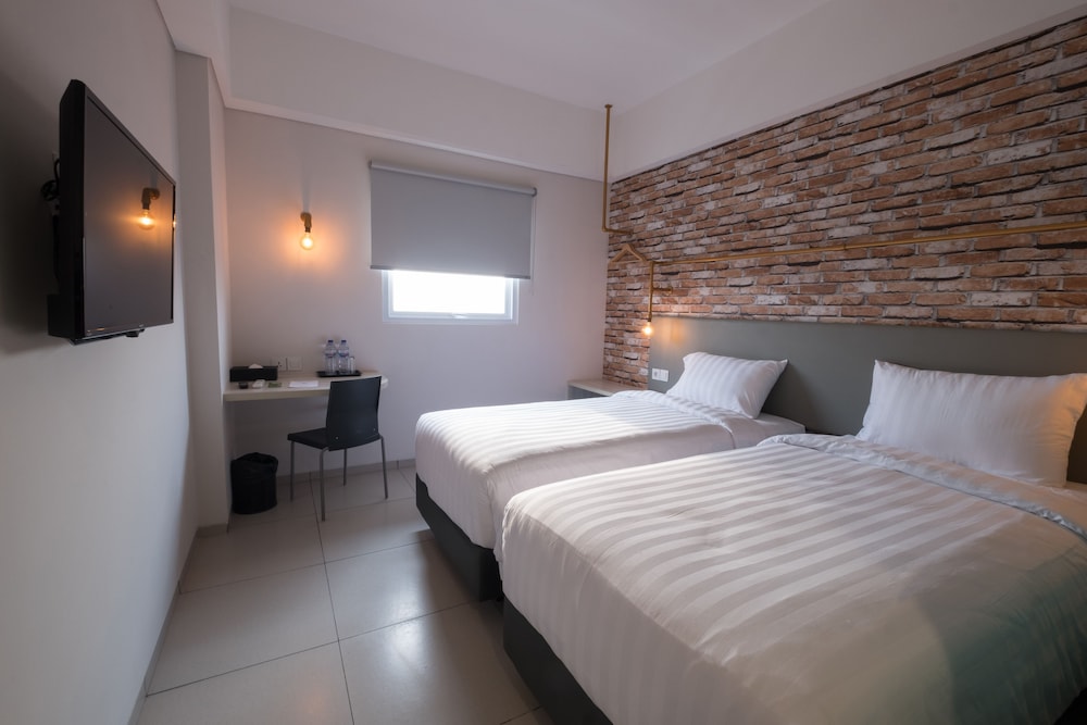 Hotel 88 Bekasi By WH — Bekasi — photo 5
