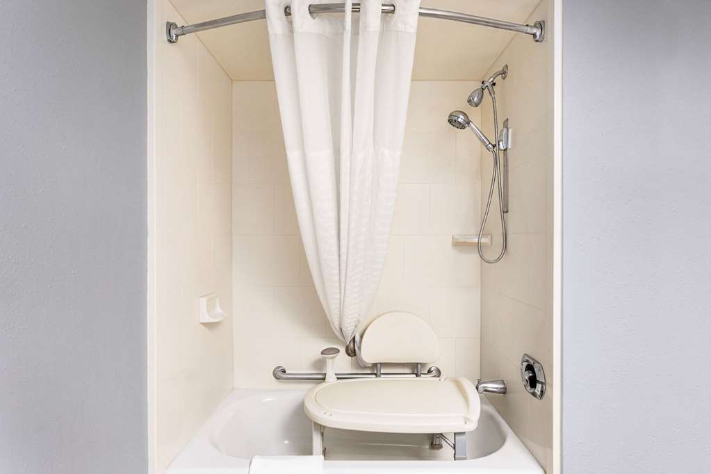 AmericInn by Wyndham Madison West - photo 19
