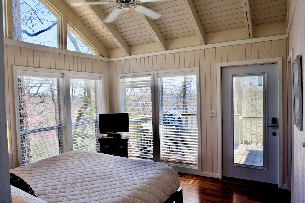 Beaver Lake Cottages - photo 14