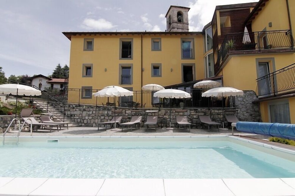 Hotel Corte Santa Libera — hotel in San Fedele Intelvi
