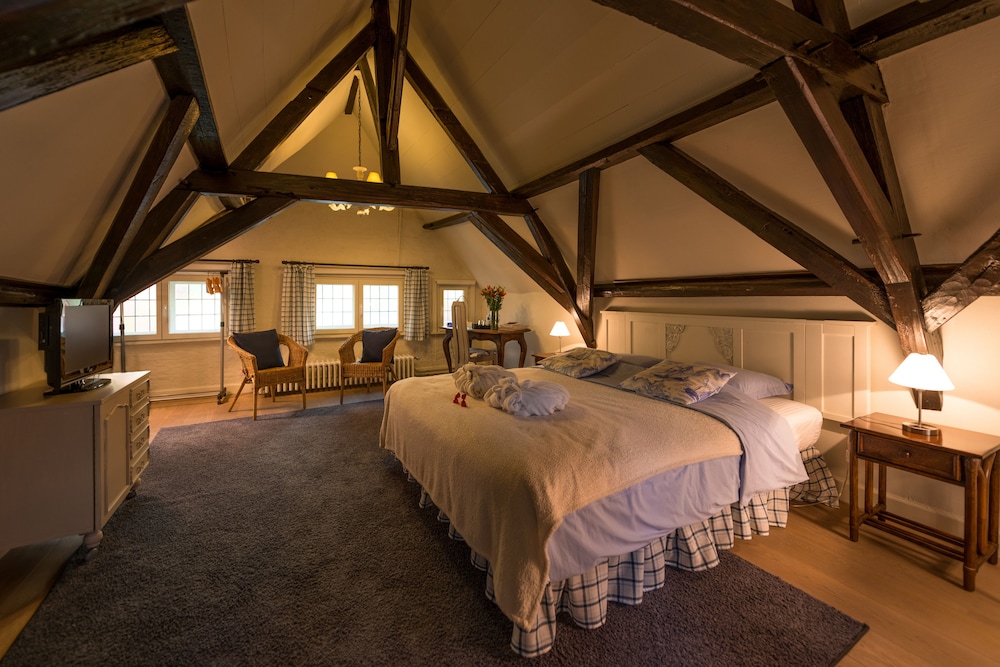 B&B Next Door — 4-Star Luxury Hotel in Brugge, Belgium
