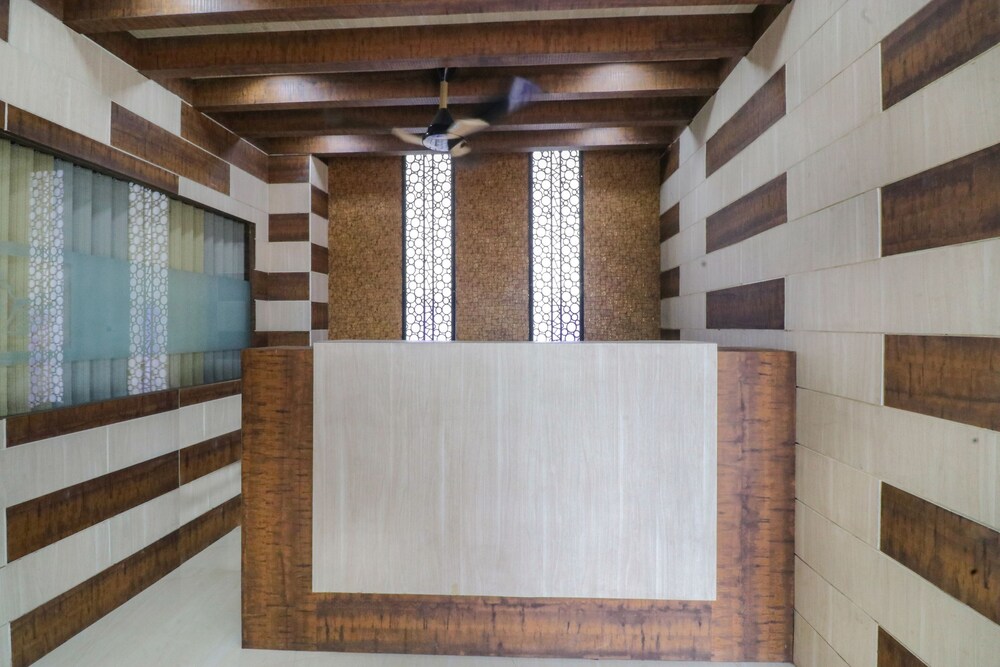 Oyo 47586 J J Residency — Bargarh — photo 4