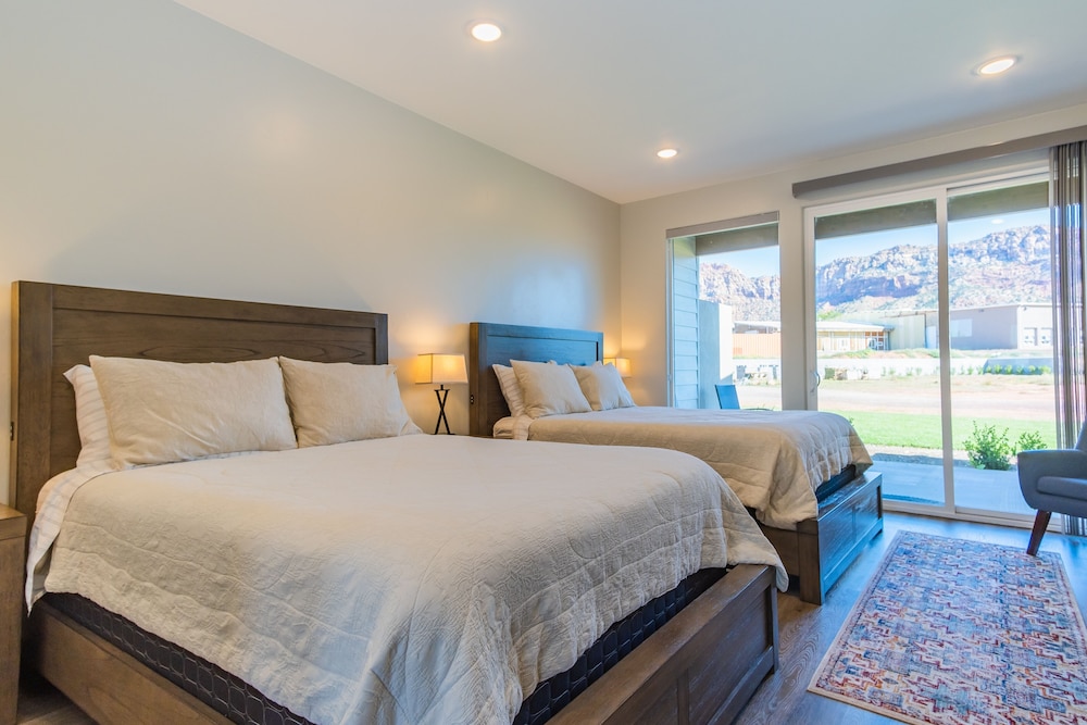 South Zion Inn & Suites - photo 3