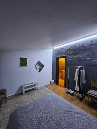 Klānu Māja — 4-Star Luxury Hotel in Varaklani, Latvia