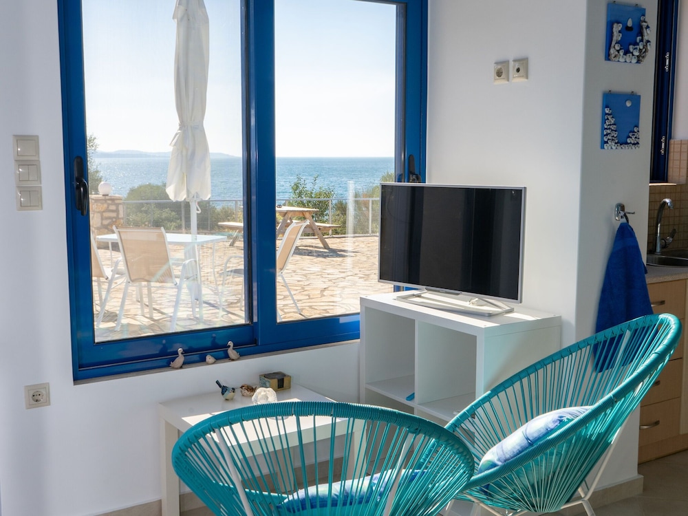 Iris Villas — Amfilochia — photo 3