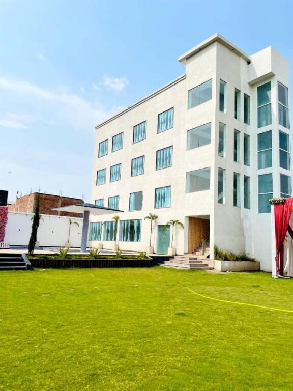 The Karni Palace - last minute hotel in Kota