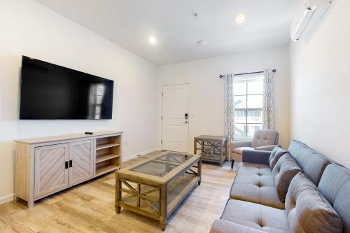 Rehoboth Beach House 20494 Coastal Highway Unit #14 — 4-Star Luxury Hotel in Rehoboth Beach, United States