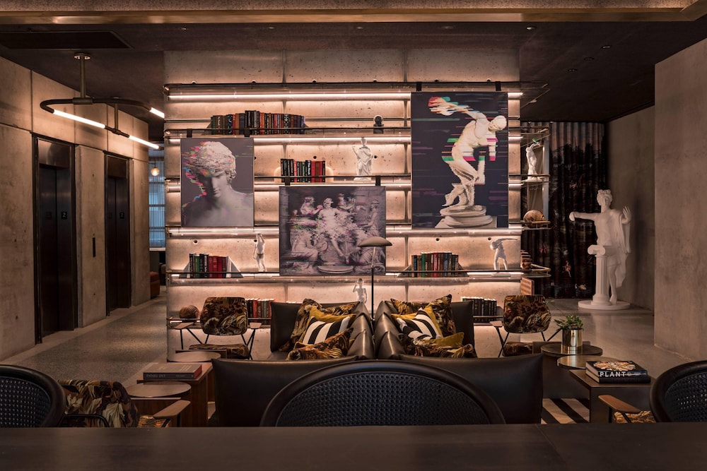 Moxy NYC Chelsea - photo 10