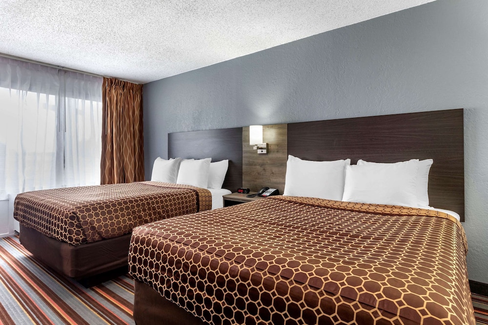 Quality Inn & Suites Sulphur Springs - photo 43