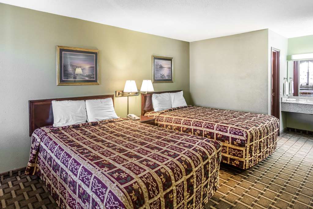 Rodeway Inn & Suites Smyrna Nashville Area - photo 17