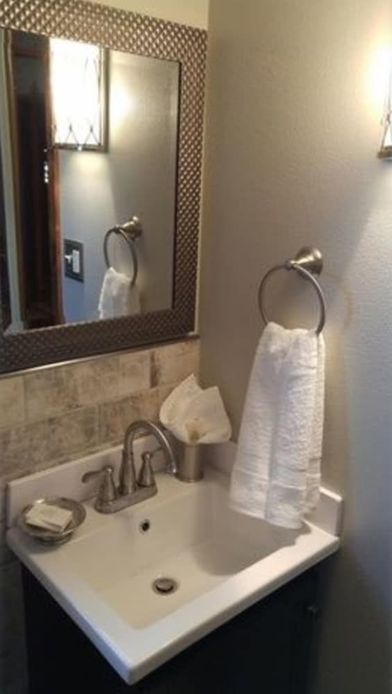 Adobe Inn at Cascade - photo 13