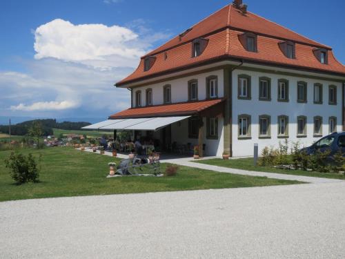 Le Relais du Château Monney — 4-Star Luxury Hotel in Avenches, Switzerland