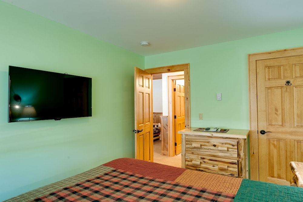 Cobble Mountain Lodge - photo 55