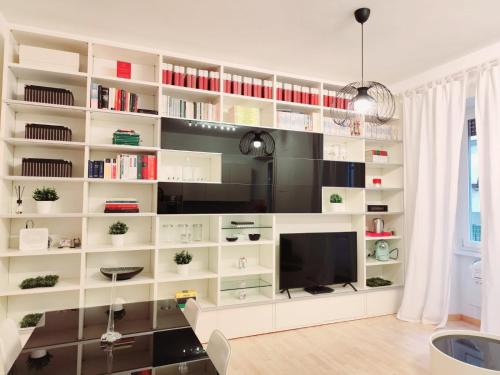 Lovely Flat Roma Università — 4-Star Luxury Hotel in Rome, Italy