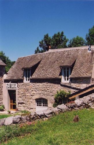 Hôtel Auberge du Combaïre - carbon neutral hotel in Laguiole