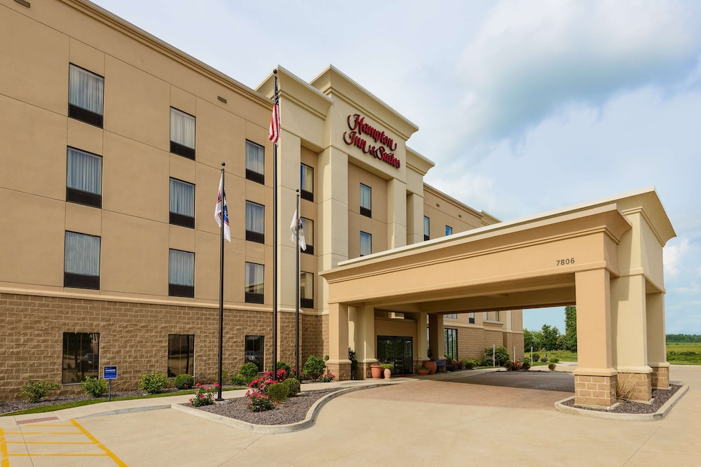 Hampton Inn & Suites Peoria at Grand Prairie IL - featured photo