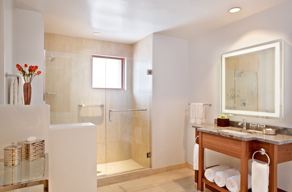 Rosewood Inn of the Anasazi - photo 13
