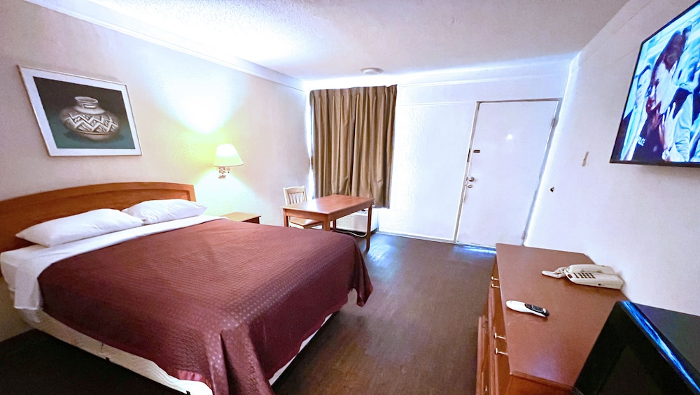 Thunderbird Motel Hillsboro - photo 16
