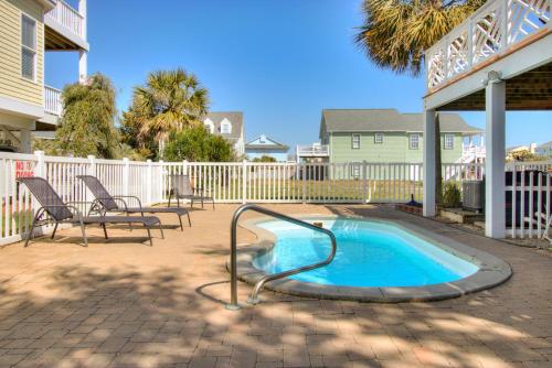 Cozy Kure by Carolina Beach Realty in Kure Beach, United States