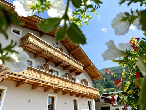 Boutique Hotel Pinzgauerhof in Kaprun, Austria